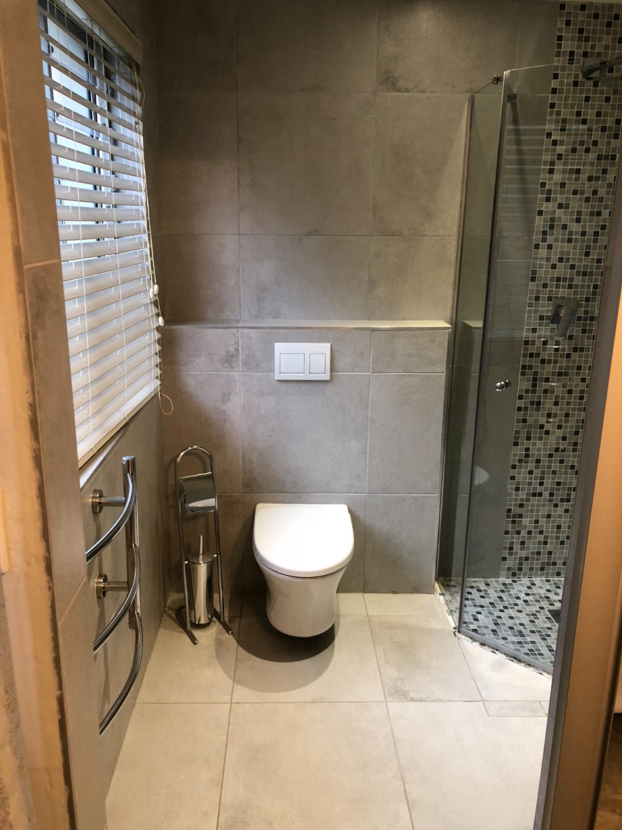 To Let 3 Bedroom Property for Rent in Muizenberg Western Cape